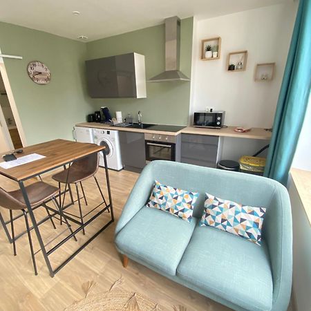 Joli Appartement F2 Plein Centre Coutances Extérieur photo